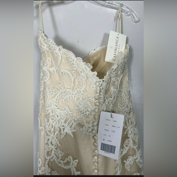 Casablanca Bridal Gown! NEW with tags - Picture 3 of 6